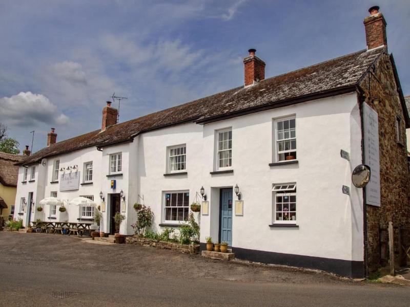 Rams Head Inn image