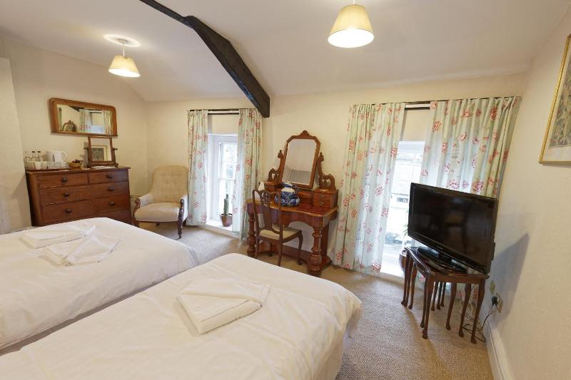 Rams Head Inn image