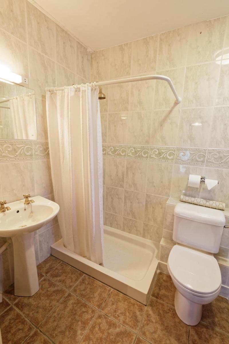 Rams Head Inn image