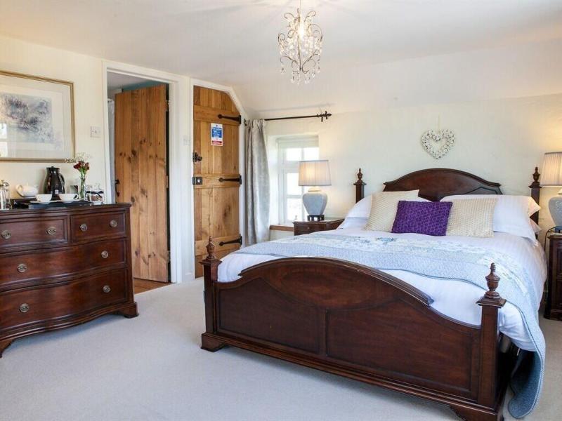 Fernside Cottage image