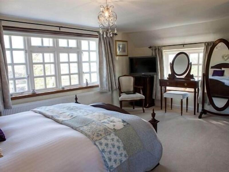 Fernside Cottage image