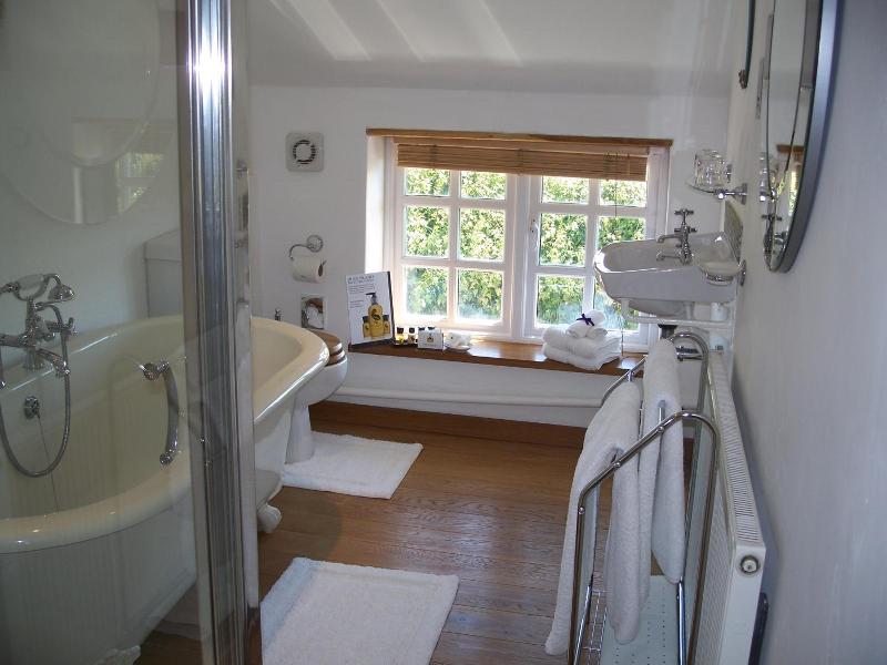 Fernside Cottage image
