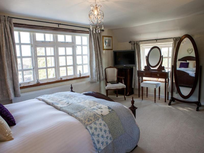 Fernside Cottage image