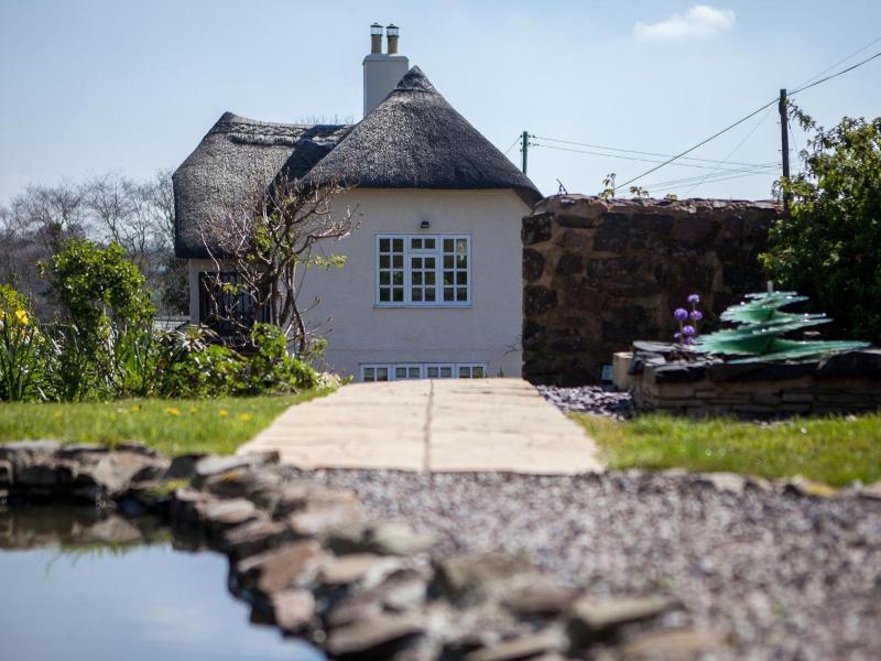 Fernside Cottage image