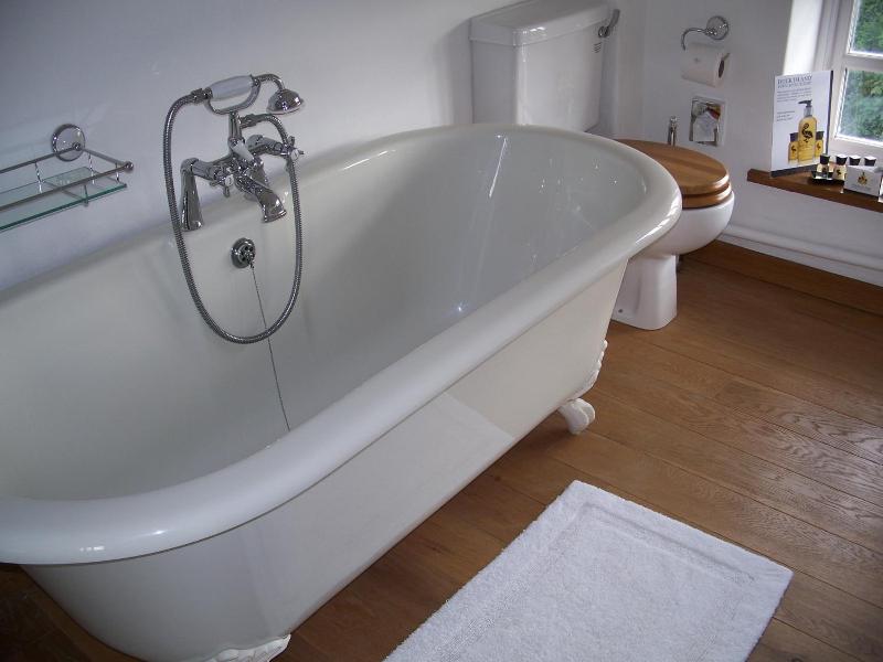 Fernside Cottage image