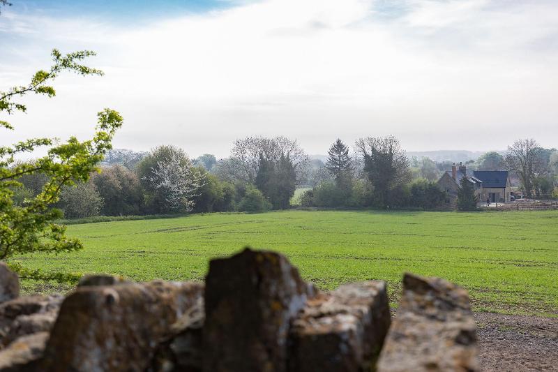 Church End Cottage image