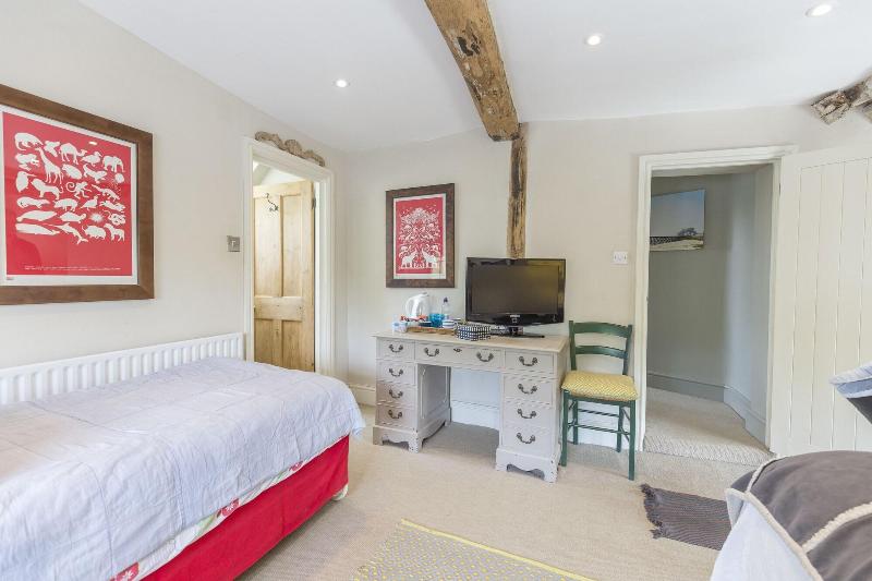 Church End Cottage image