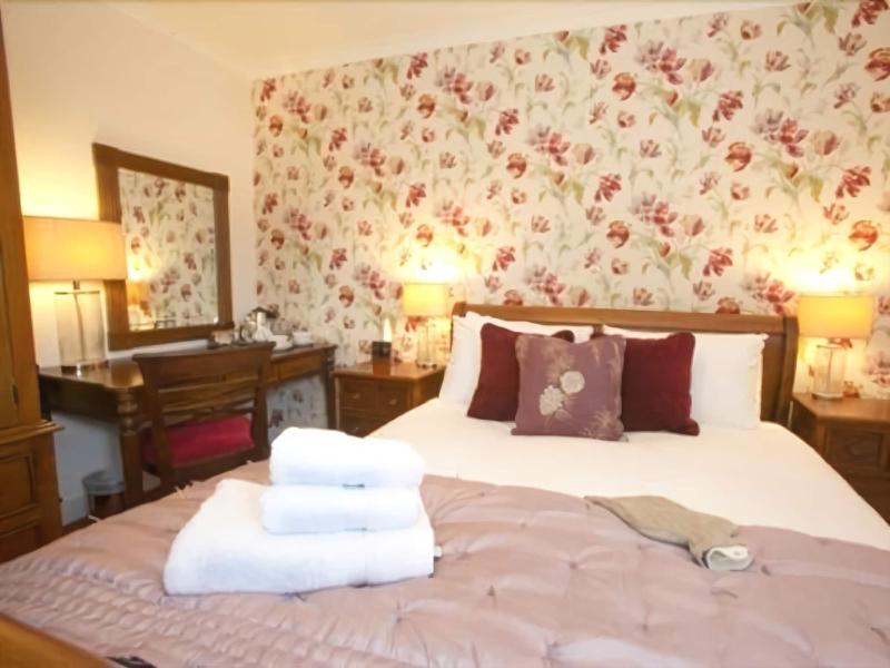 The Notley Arms Inn image