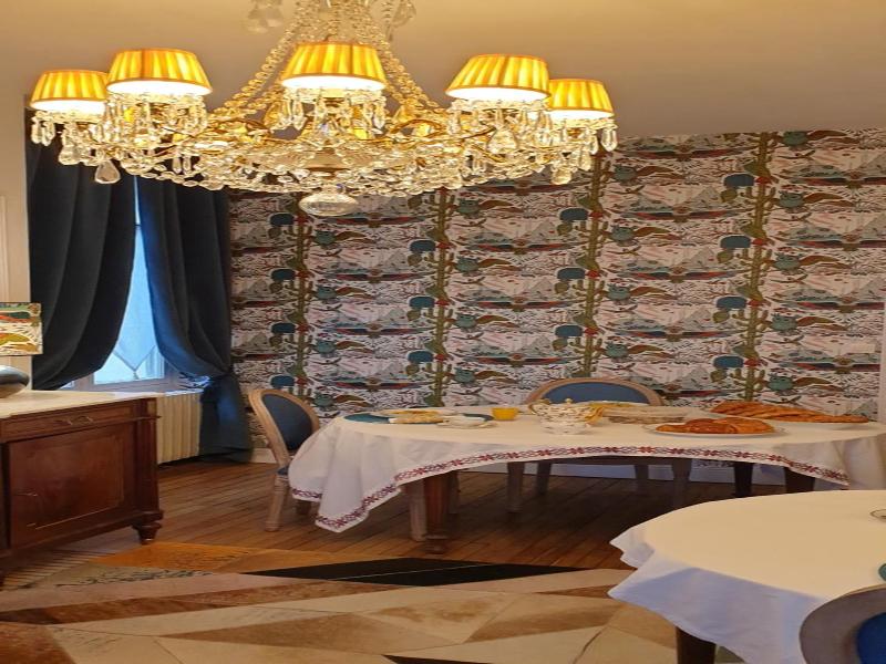 La Maison Leonard image