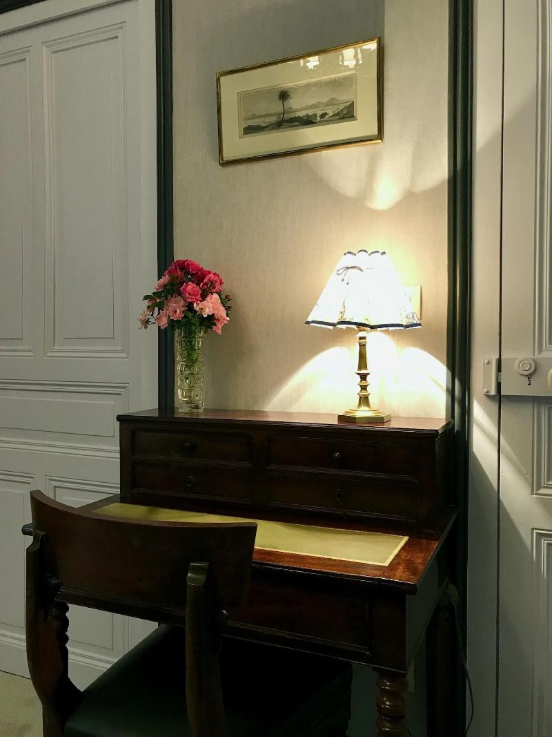 La Maison Leonard image