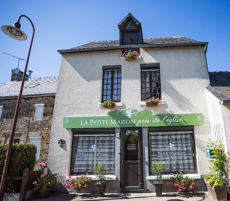 La Petite Maison près de l'Eglise image