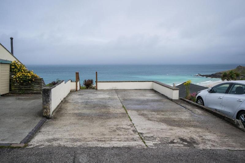Atlantic Heights Luxury Guesthouse image