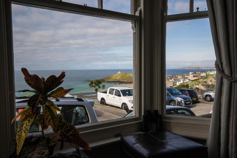 Atlantic Heights Luxury Guesthouse image