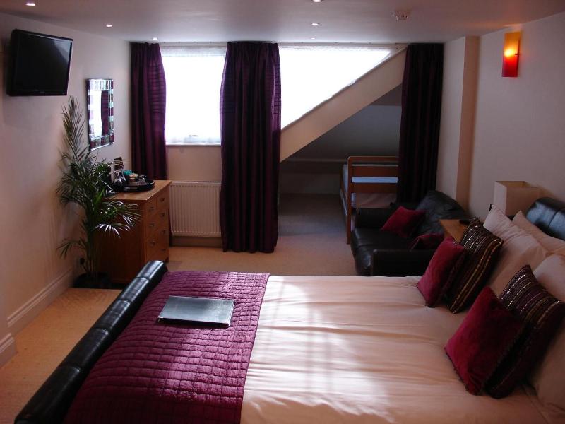 Atlantic Heights Luxury Guesthouse image
