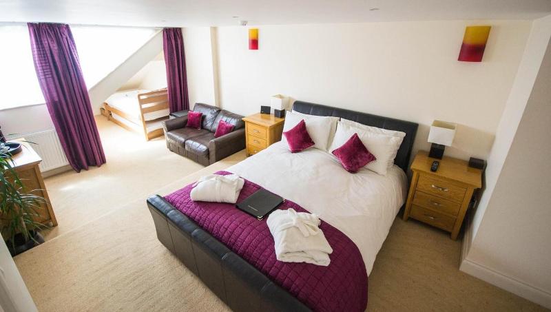Atlantic Heights Luxury Guesthouse image
