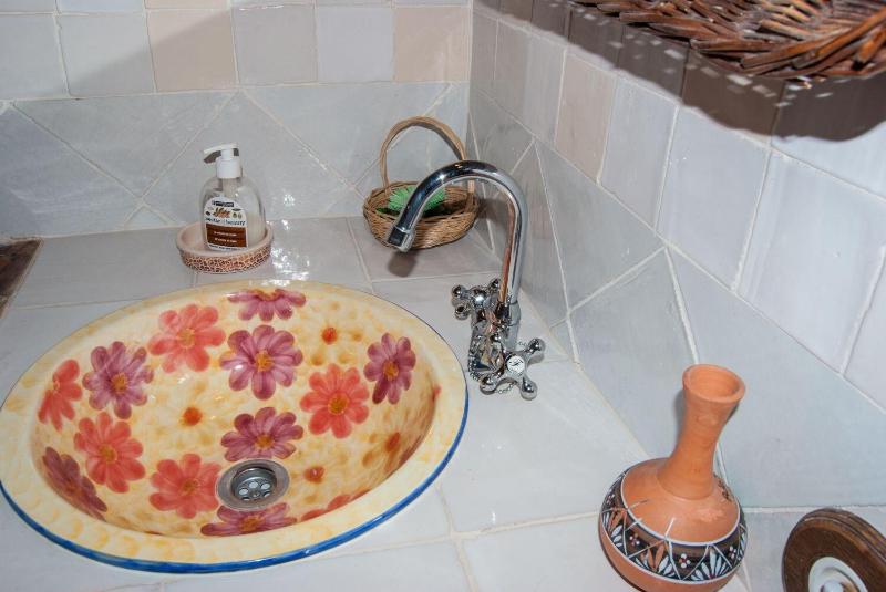 La Fuente Del Pinar image