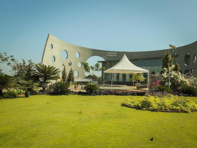 Uva Meridian Bay Resort And Spa