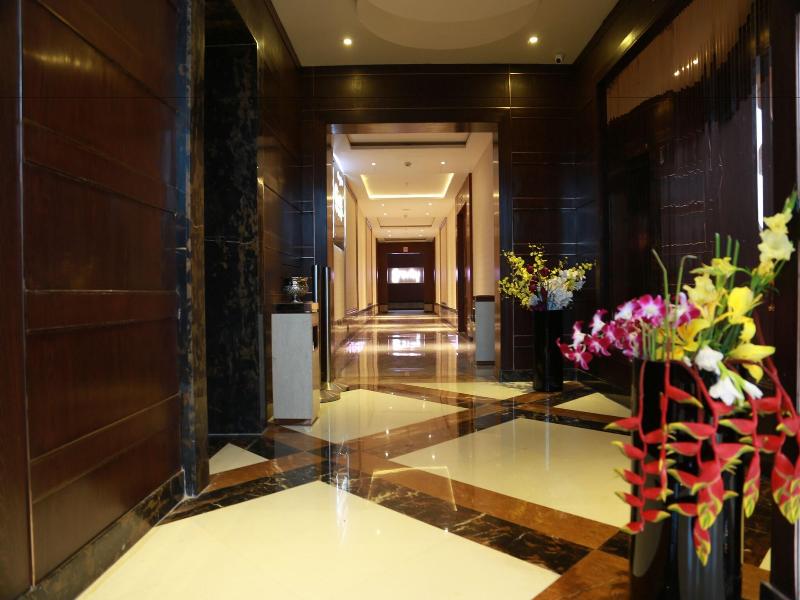 Uva Meridian Bay Resort And Spa