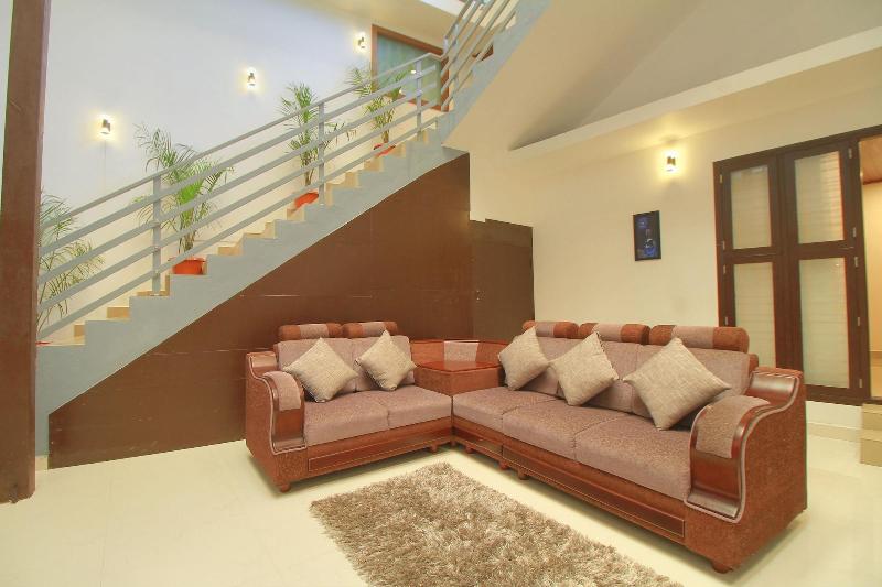 Oyo 16047 Igloo Residency