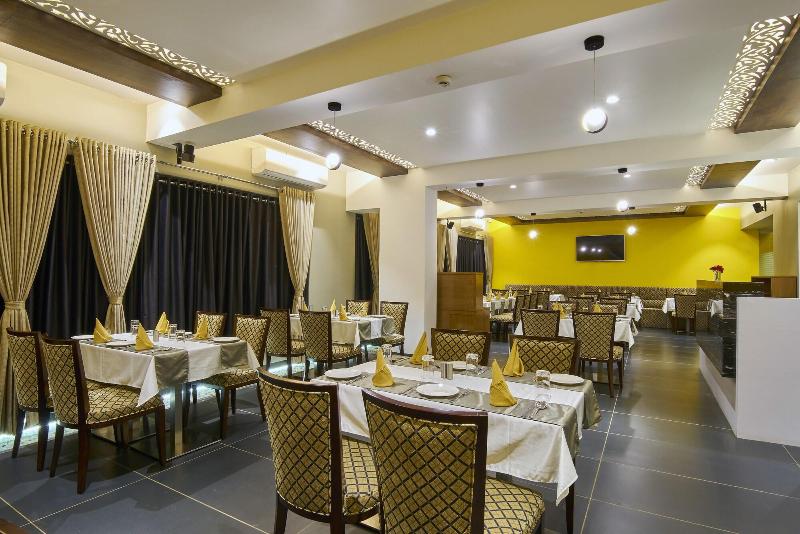 Hotel 3 Leaves Kolhapur image