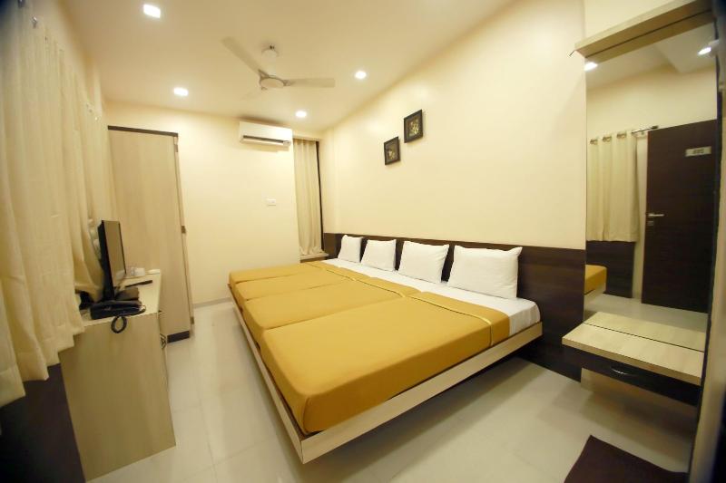 Hotel Madhuri Executive image