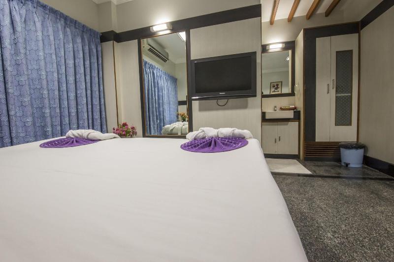 Hotel Aryaas image