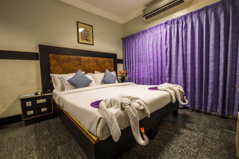 Hotel Aryaas image