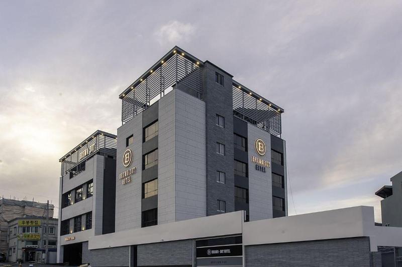 Browndot Hotel Yeonhwari image