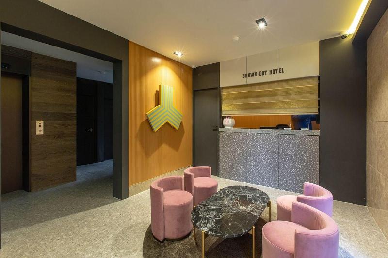 Browndot Hotel Yeonhwari image