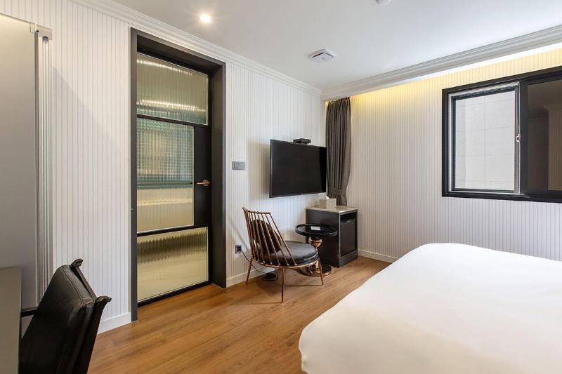 Browndot Hotel Yeonhwari image