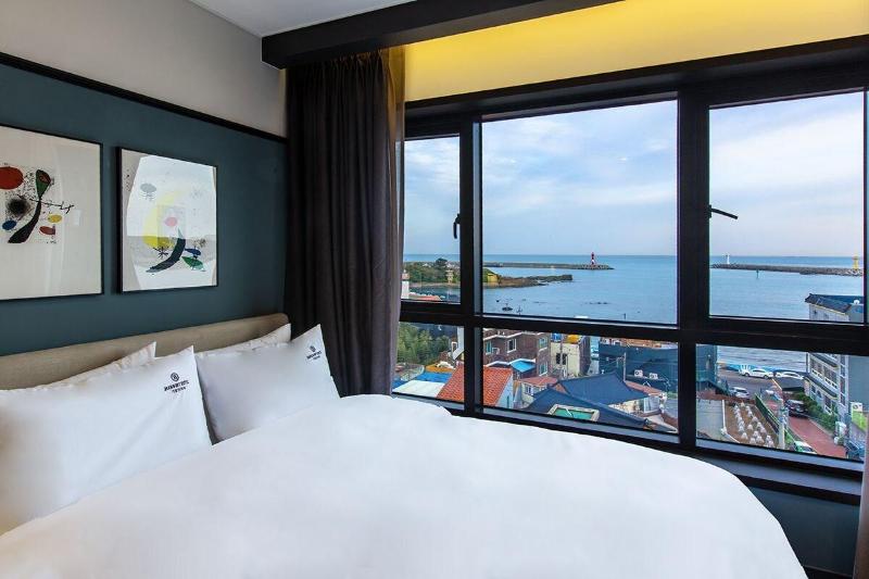Browndot Hotel Yeonhwari image