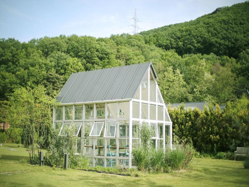 Eden Paradise Hotel image