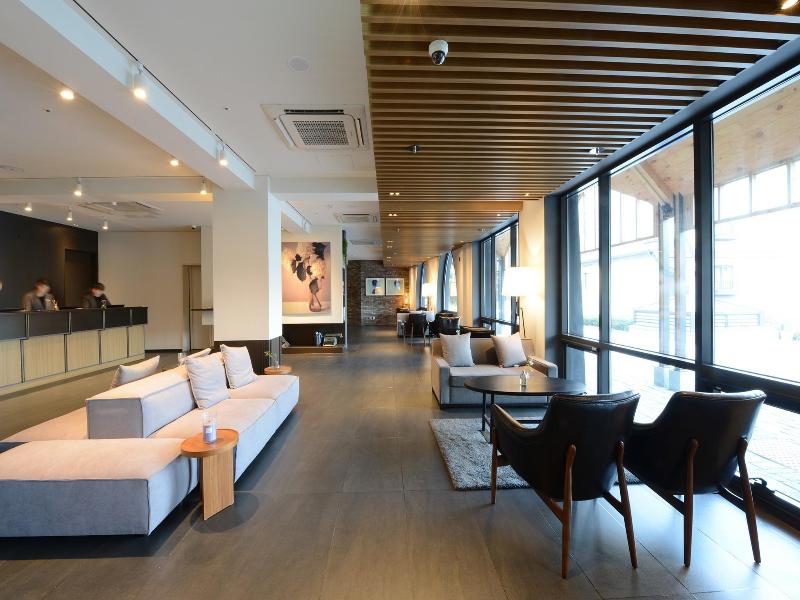 Eden Paradise Hotel image