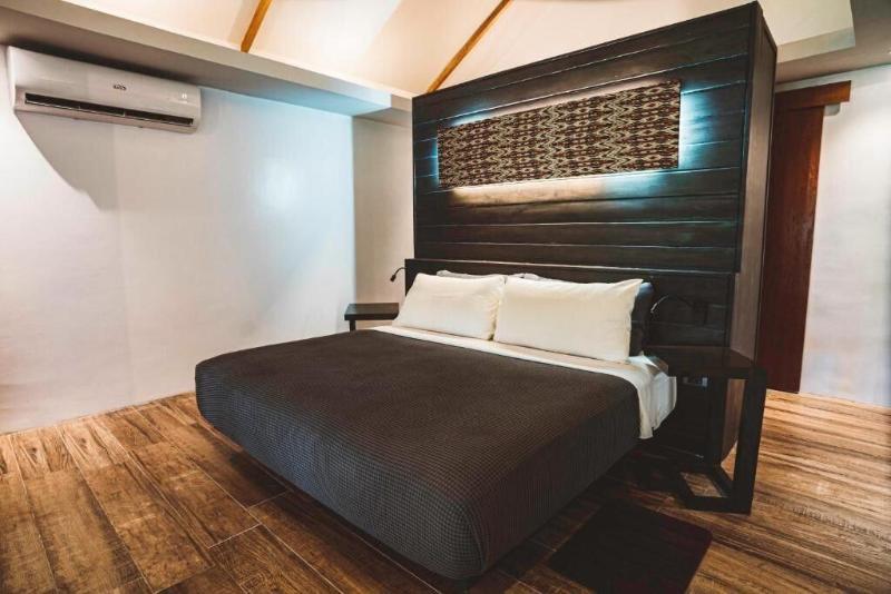 Siargao Island Villas image