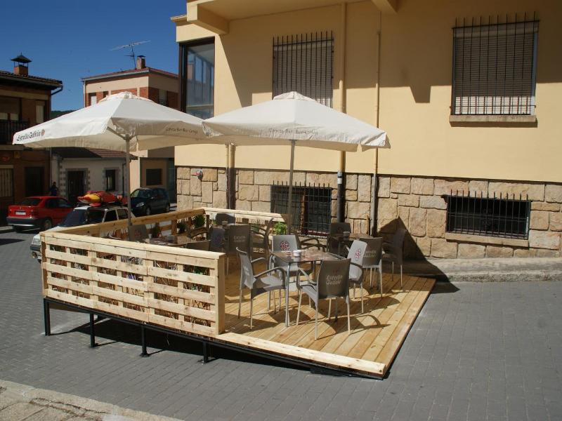 Hostal La Tablada image