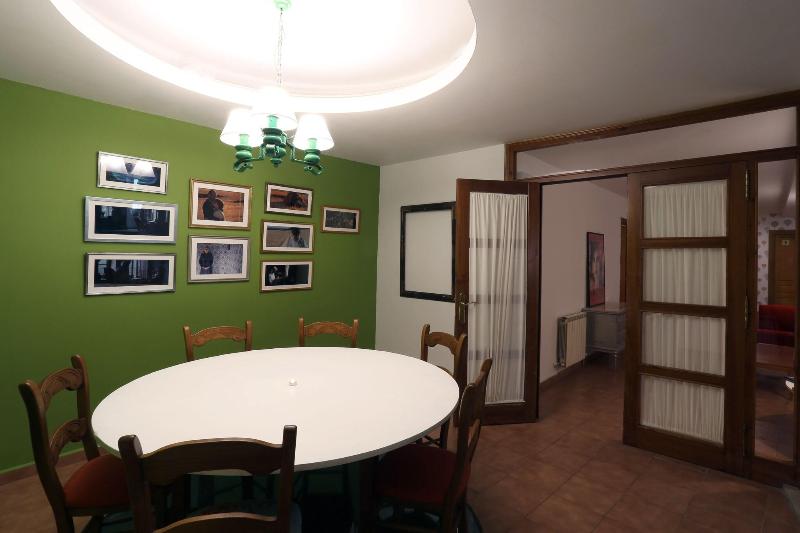 Hospedería de Sádaba image