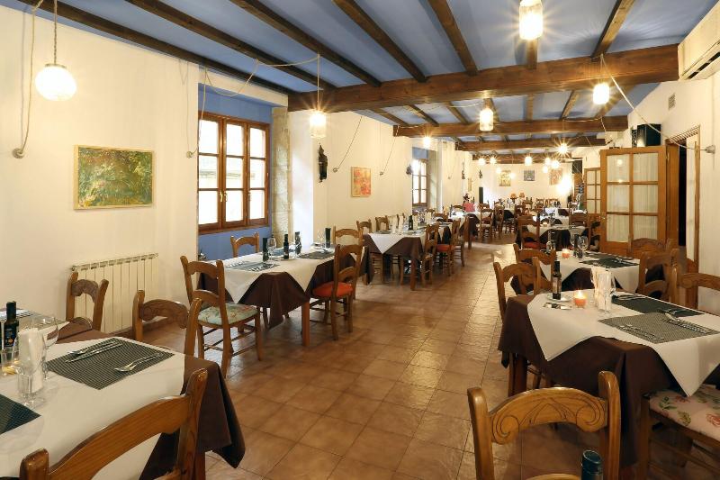 Hospedería de Sádaba image