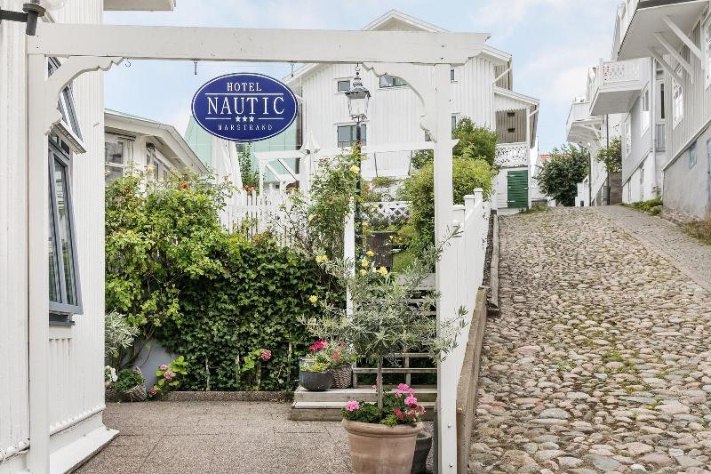 Nautic Hotell image