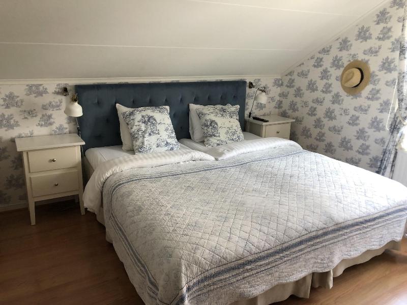 Nautic Hotell image