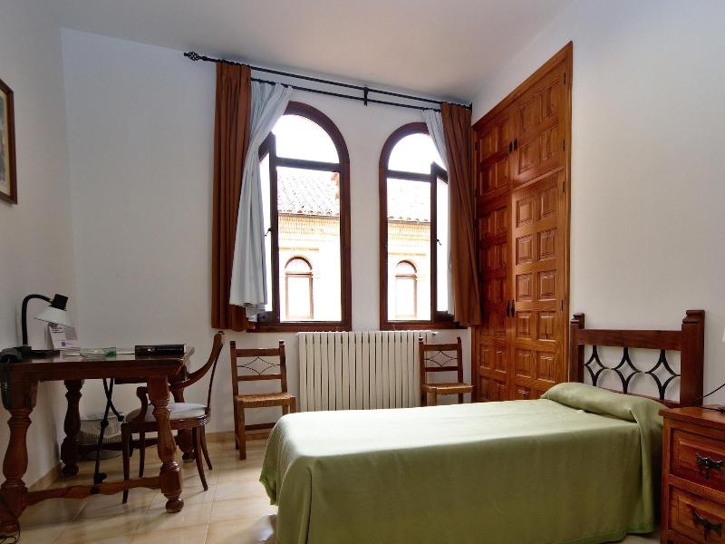 Monasterio El Olivar image