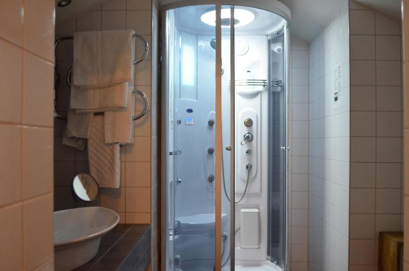 Hotel Wictoria image
