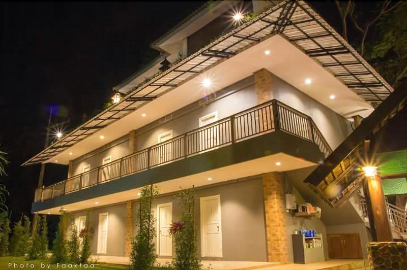 Season Namkorn Resort image