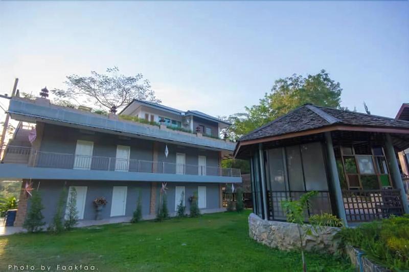 Season Namkorn Resort image