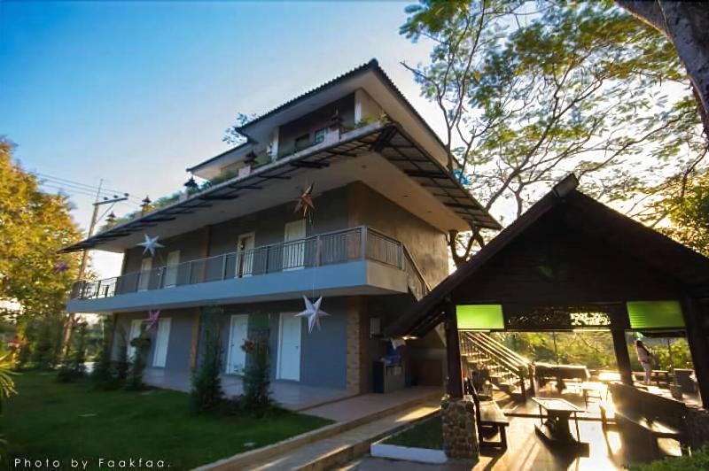 Season Namkorn Resort image