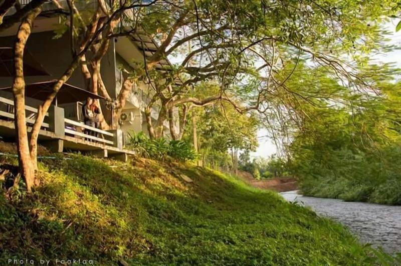 Season Namkorn Resort image
