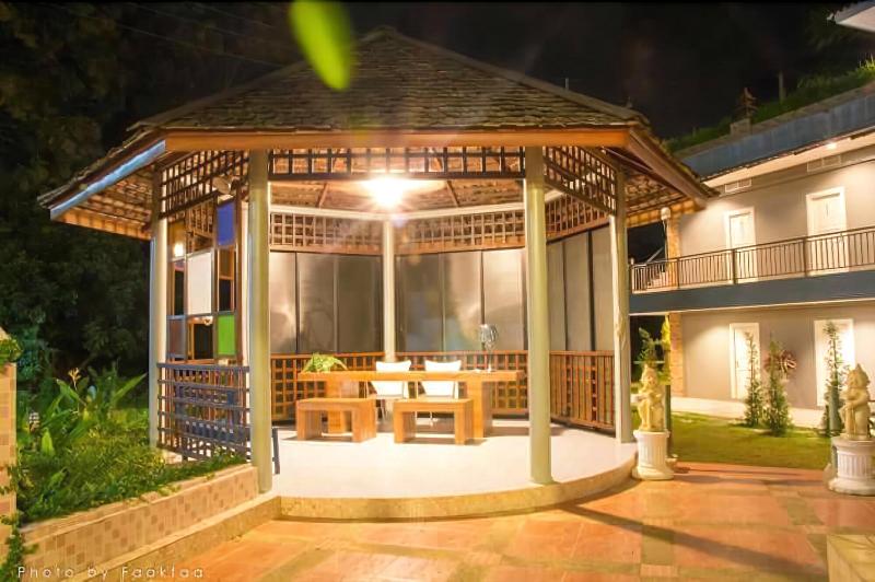 Season Namkorn Resort image