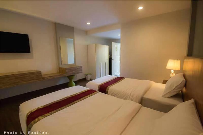 Season Namkorn Resort image
