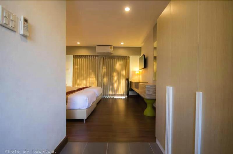 Season Namkorn Resort image