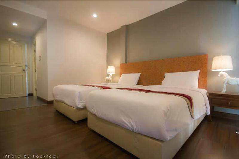 Season Namkorn Resort image