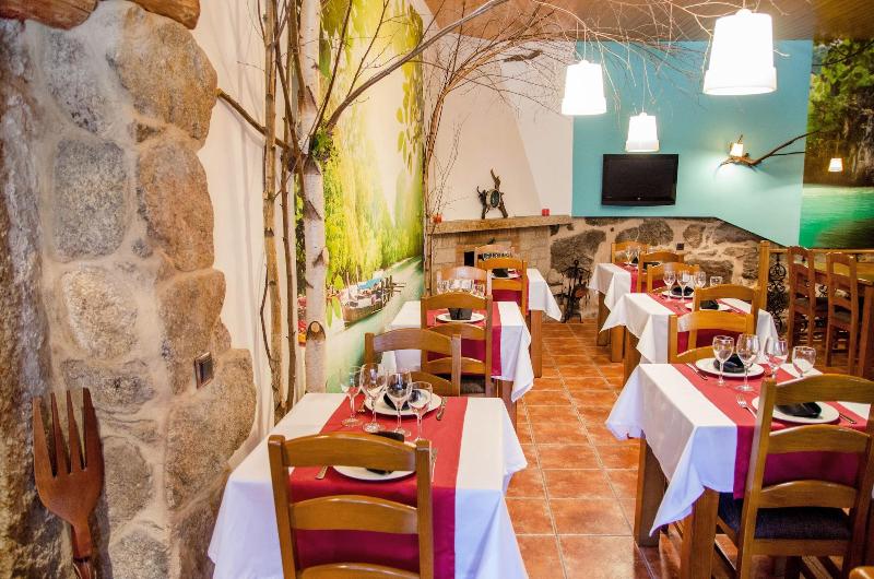 Casa De Turismo Rural As Fontes Hotel — restaurant